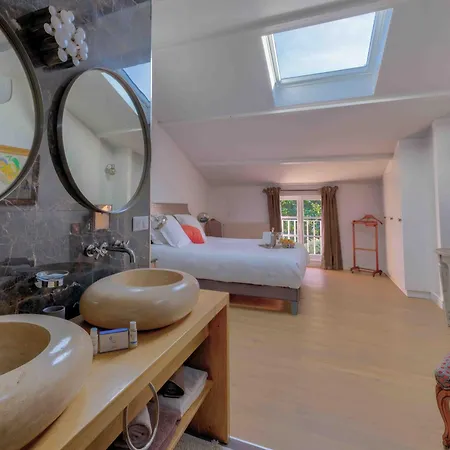 Bed & Breakfast Chateau Du Palanquey & Sainte-Colombe (Gironde)