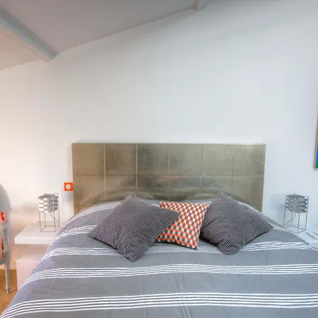 Chateau Du Palanquey & ベッド・アンド・ブレックファスト Sainte-Colombe (Gironde)