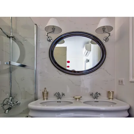 Bed & Breakfast Chateau Du Palanquey &