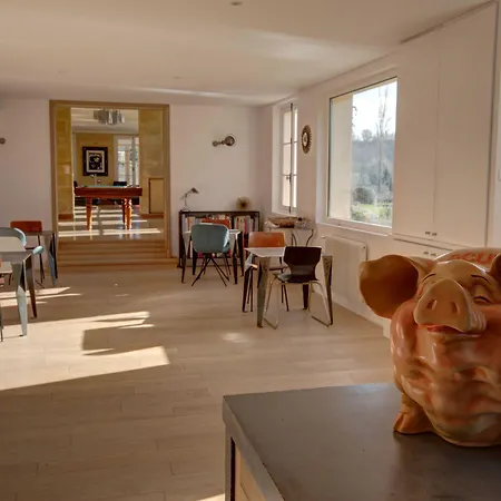 Chateau Du Palanquey & 4*