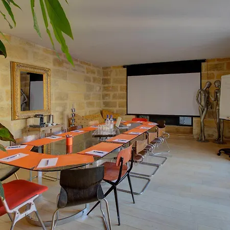 Bed & Breakfast Chateau Du Palanquey &