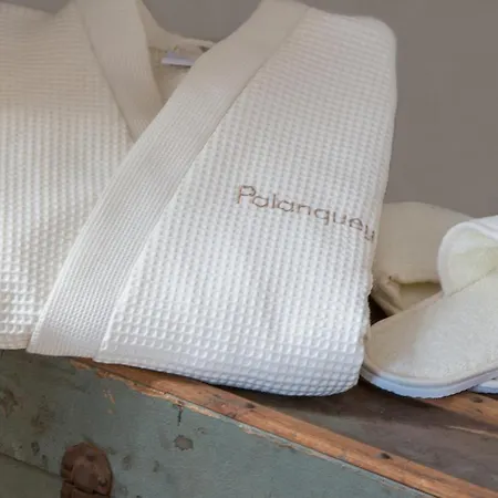 Chateau Du Palanquey&spa Couette-café Sainte-Colombe (Gironde)