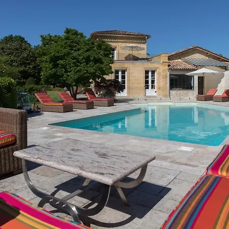 Chateau Du Palanquey & 4* Sainte-Colombe (Gironde)