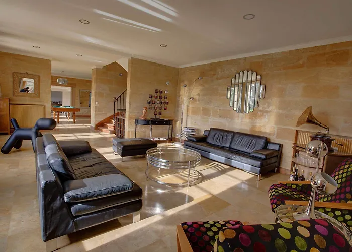 Chateau Du Palanquey & Bed & Breakfast Sainte-Colombe (Gironde)