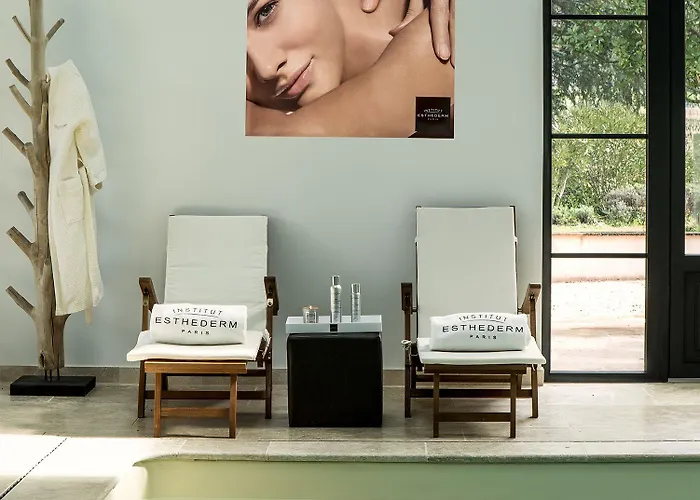 Chateau Du Palanquey &